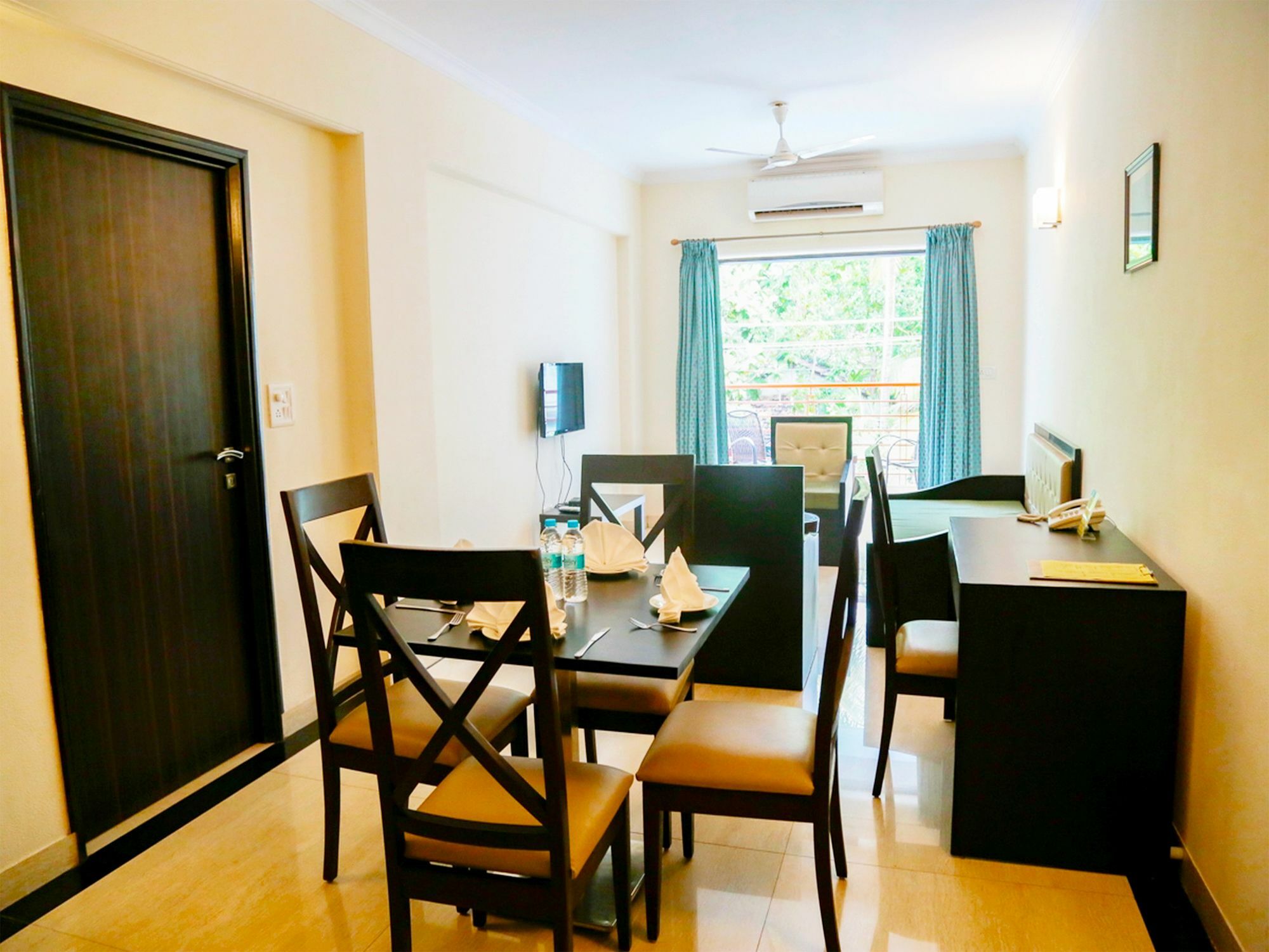 Arotel Rooms & Suites Calangute Luaran gambar